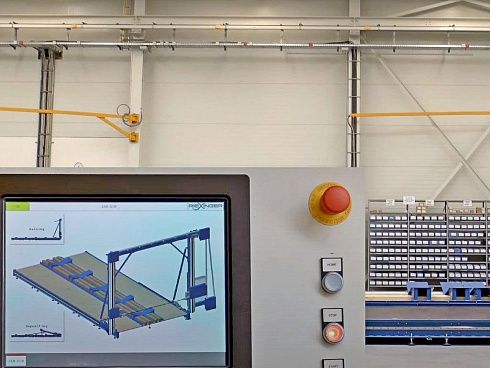 Ленточная пила для резки пластиковых труб диаметром BSM 1600 - панель управления
